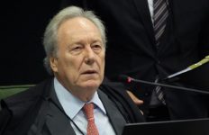 ricardo-lewandowski-deixa-cargo-de-ministro-no-stf-nesta-terca-apos-17-anos;-saiba-mais