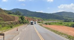 transito-na-br-470-ficara-interrompido-para-detonacao-de-rochas-nesta-terca-feira;-veja-onde