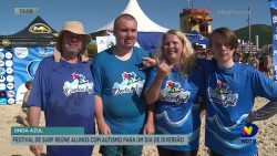 festival-de-surf-reune-alunos-com-autismo-para-um-dia-de-diversao-em-florianopolis