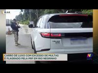 carro-de-luxo-com-excesso-de-multas-e-flagrado-pela-prf-em-rio-negrinho