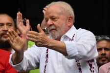 governo-planeja-isentar-trabalhador-de-imposto-de-renda-sobre-a-plr-em-2024,-diz-lula