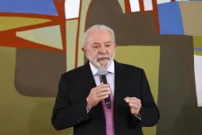 presidente-lula-viaja-para-acompanhar-a-coroacao-do-rei-charles-iii;-saiba-mais