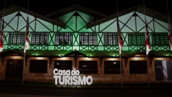 para-apoiar-o-turismo,-casa-do-turismo-de-blumenau-e-inaugurada