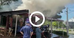 video:-incendio-toma-conta-de-quiosque-ao-lado-da-ponte-hercilio-luz,-em-florianopolis