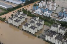 itajai-vai-pagar-r$-3-mil-para-moradores-afetados-pelas-chuvas-de-marco;-entenda