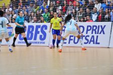 selecao-brasileira-estreia-no-torneio-internacional-de-futsal-feminino-em-xanxere