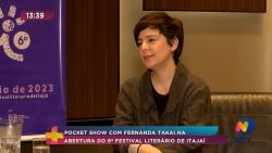 pocket-show-com-fernanda-takai-na-abertura-do-sexto-festival-literario-de-itajai