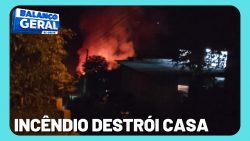 incendio-deixa-casa-destruida-no-bairro-jardim-america