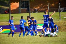 universitarios-vencem-com-drama-e-ufsc-e-campea-brasileira