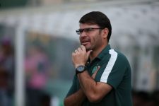 chapecoense-escala-emerson-cris-para-treinar-time-por-enquanto