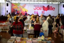 feira-do-livro-de-joinville-comeca-hoje