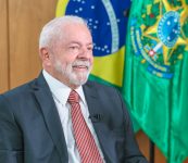 lula-avalia-antecipar-reoneracao-do-diesel-para-baratear-carro-popular