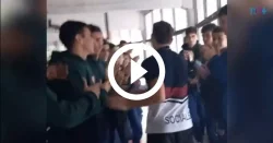 video:-atacante-vira-‘heroi’-ao-ir-a-escola-apos-marcar-1o-gol-como-profissional