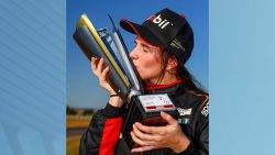 antonella-bassani-e-a-primeira-mulher-a-vencer-uma-etapa-da-porsche-cup