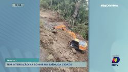 sc-446,-em-treviso,-e-interditada-parcialmente-para-obras-de-contencao-de-desmoronamentos