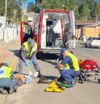 motociclista-bate-em-carro-e-e-arremessado-10-metros-em-porto-uniao