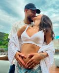 neymar-e-bruna-surpreendem-os-fas-com-o-anuncio-do-sexo-do-bebe;-veja-video