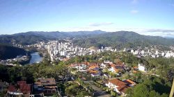 semana-comeca-com-tempo-bom-e-maxima-acima-dos-30°c-em-blumenau;-veja-a-previsao