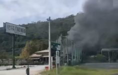 video:-bombeiros-atuam-em-incendio-em-restaurante-na-sc-401,-em-florianopolis