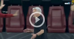 video:-mourinho-‘ignora’-gol-da-roma-na-final-da-europa-league-e-viraliza